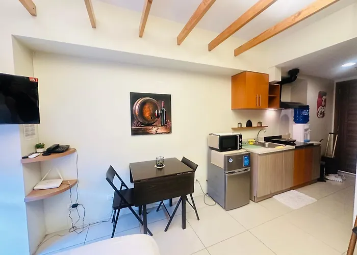 Aparthotel Cdhcozy 3*